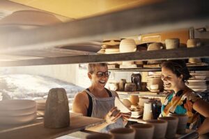 Ajuts a les empreses del comerç, dels serveis, l'artesania i la moda 2024 – Entitats